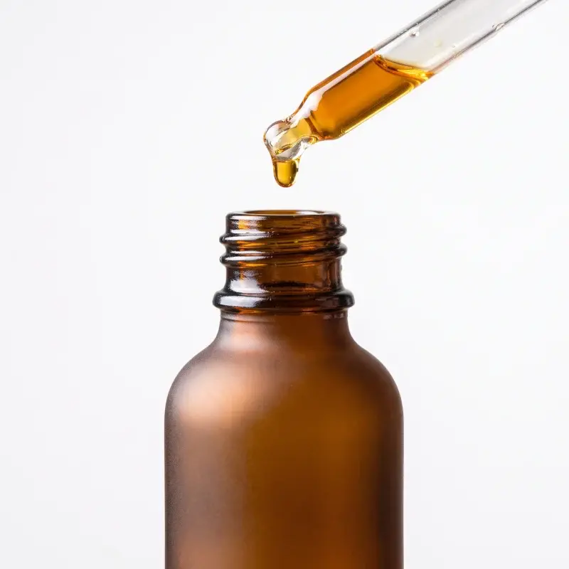 Droplets of oil, illustrating a sublingual format